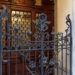 Elegante D'epoca Nel Centro Di Apartment