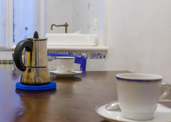 Elegante D'epoca Nel Centro Di Apartment