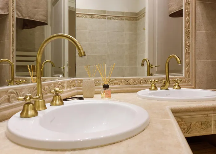 Lägenhet Elegante D'epoca Nel Centro Di